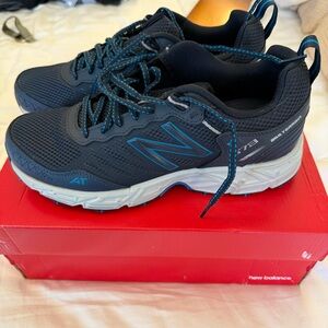 Men’s New Balance MTE573 Trail Running Shoes